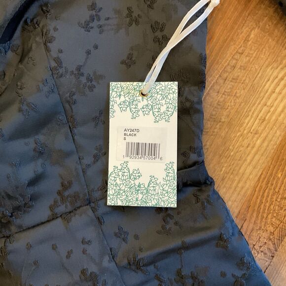 Tuckernuck Hyacinth House Black Jacquard Puff Sleeve Midi Darcy Dress Small NWT - Picture 5 of 11